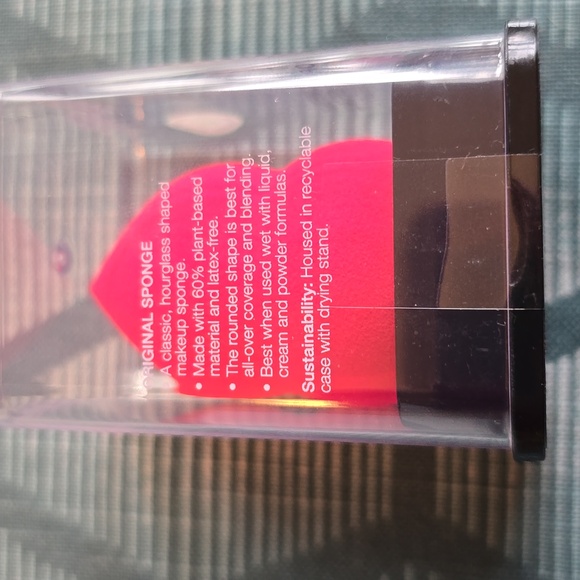 SEPHORA BRAND DRY BODY BRUSH, GLASS NAIL FILE AND SPONGE BUNDLE - Picture 12 of 12